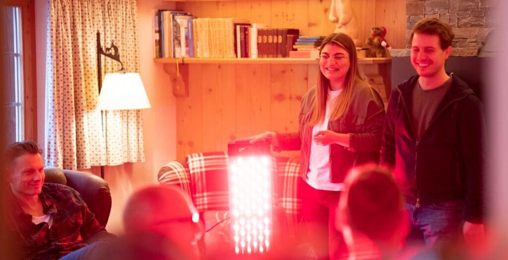 Minimalist Biohacker Event mit Rotlichttherapie
