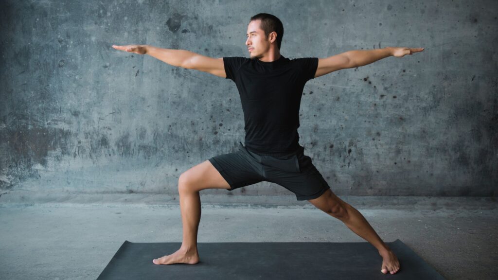 Ein Biohacking Anfänger macht Yoga