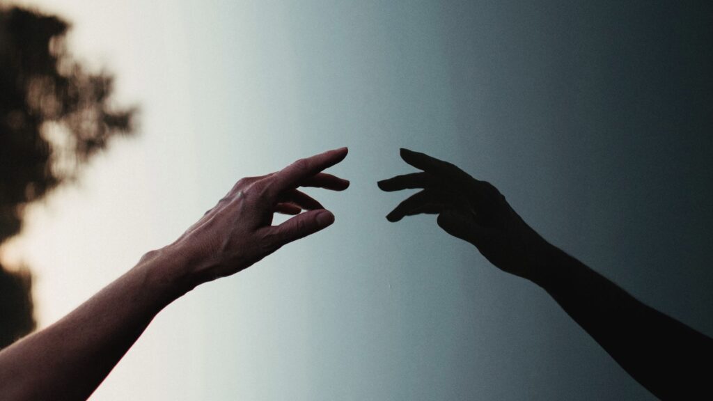 Selbstreflexion und innere Verbindung als Schlüssel im Biohacking 2026 – mehr Spüren statt nur Messen.