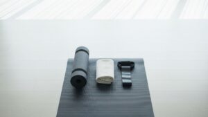 Minimalistische Routinen und bewusste Bewegung – was Biohacker 2026 wirklich brauchen, um gesund zu bleiben.