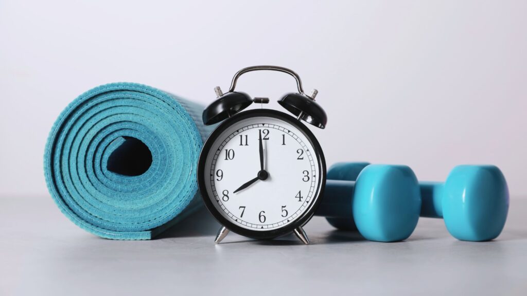 20 Minuten Workout Setup mit Fitness Equipment für effizientes Training zuhause